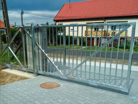 uszokapu-1.jpg